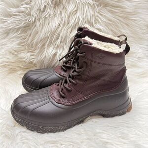Sperry Brown and Black Lace-Up Winter Boots size 8